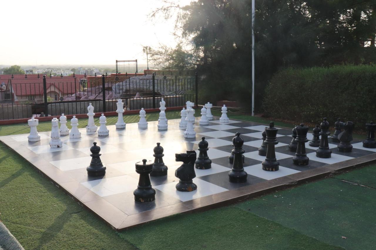Regenta Resort Bhuj By Royal Orchid Hotels Limited Екстер'єр фото