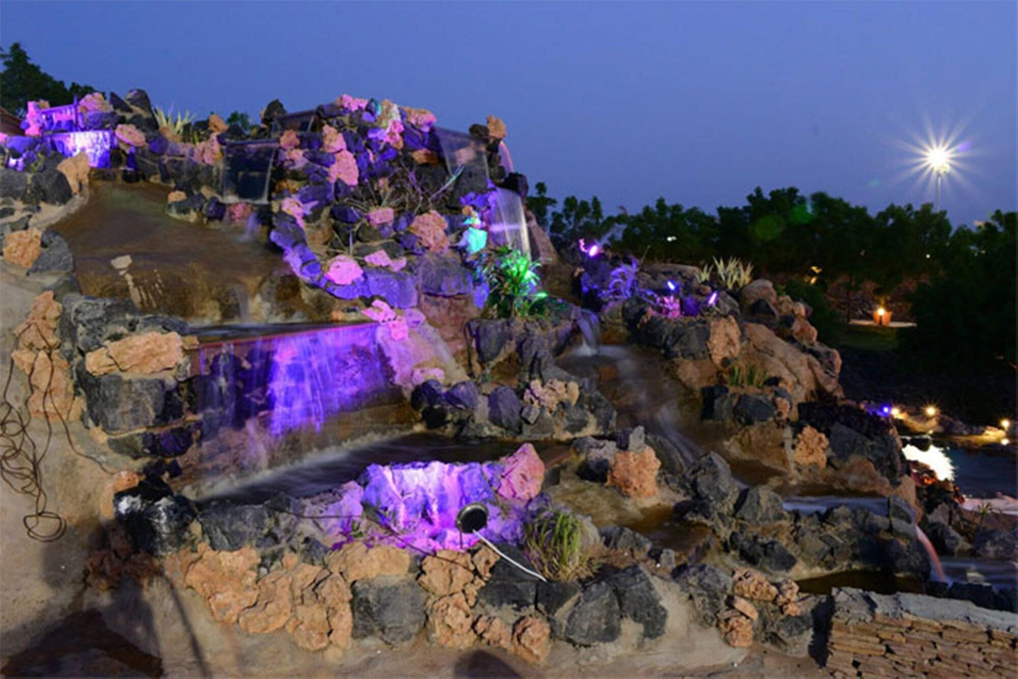 Regenta Resort Bhuj By Royal Orchid Hotels Limited Екстер'єр фото