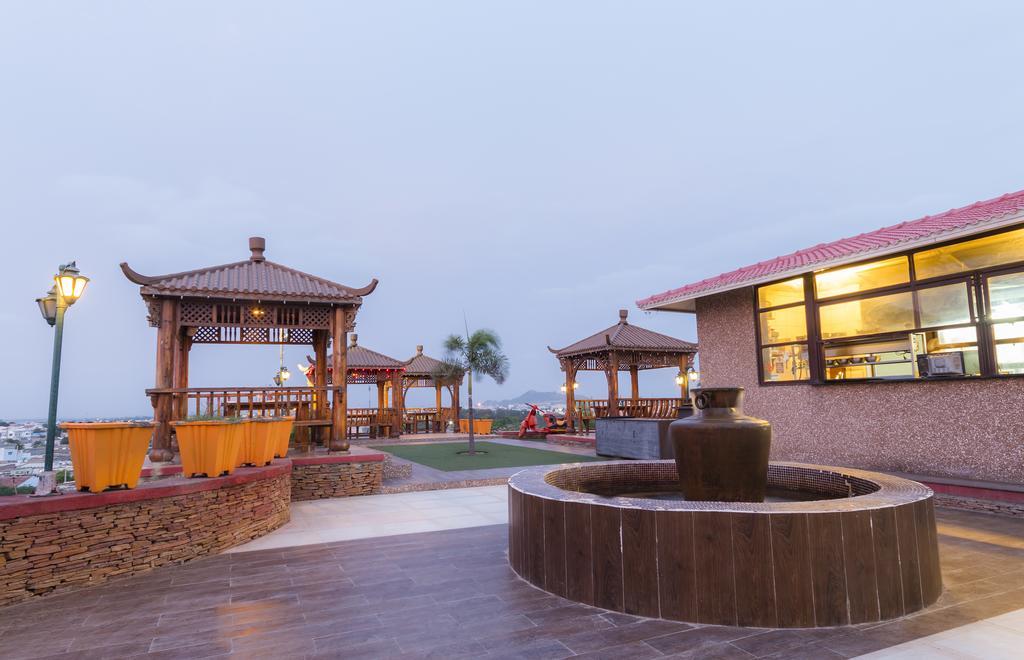 Regenta Resort Bhuj By Royal Orchid Hotels Limited Екстер'єр фото